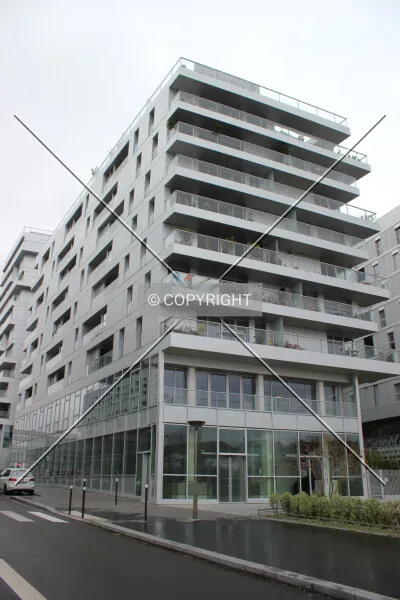 Photo 143-146-720