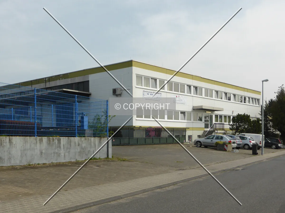 Photo 143-335-846