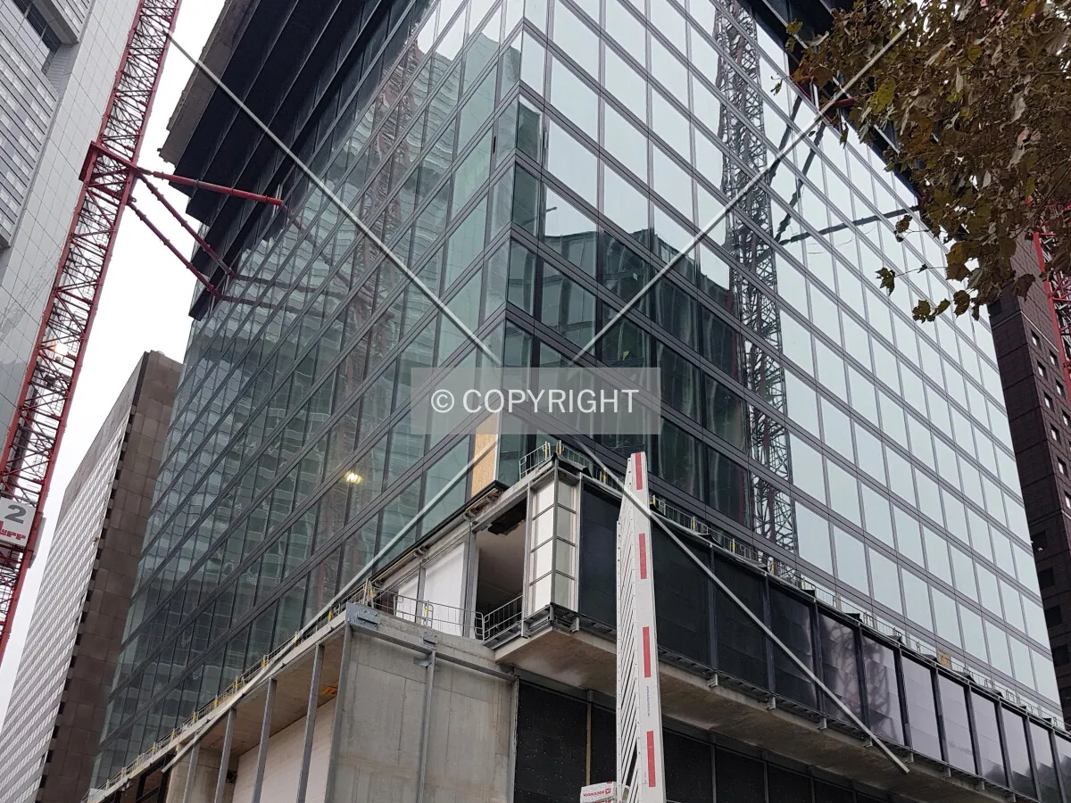 Photo 143-413-872