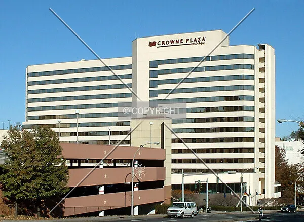 Photo 144-133-884