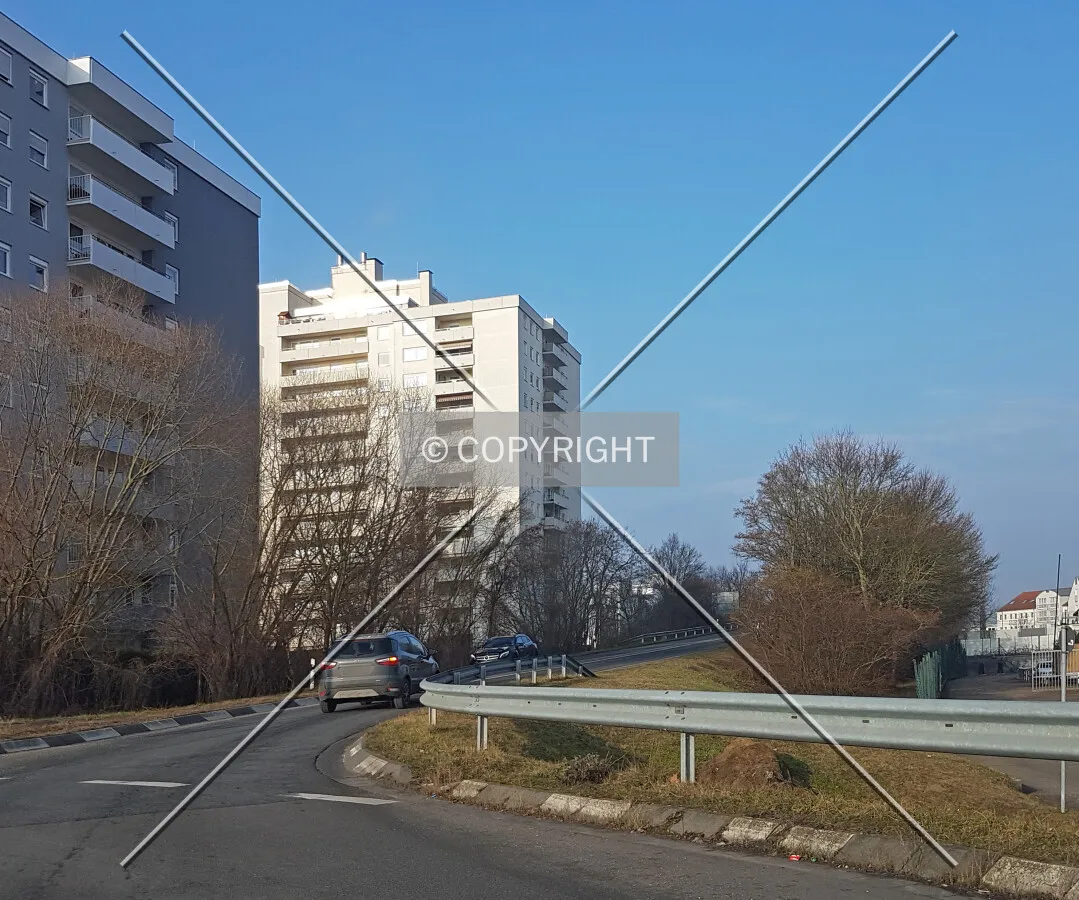 Photo 144-252-654