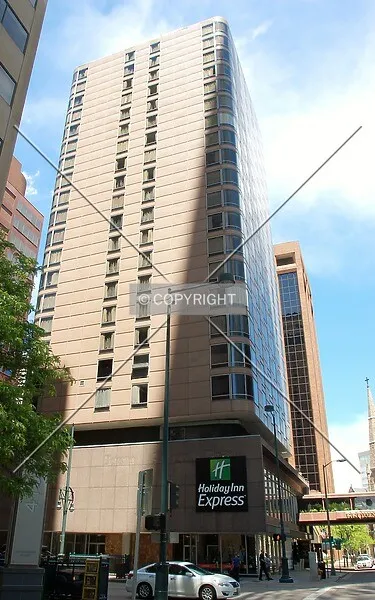 Photo 144-373-579