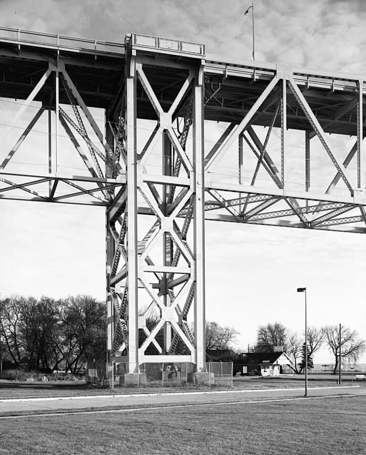 Vintage view from the southwest showing four-leg bent at the western approach