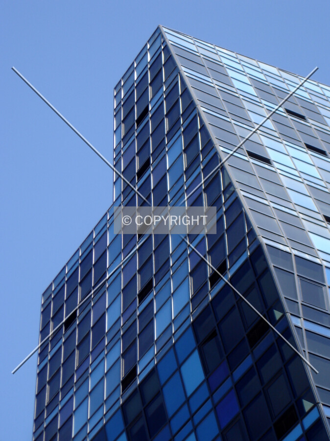 Photo 145-242-728
