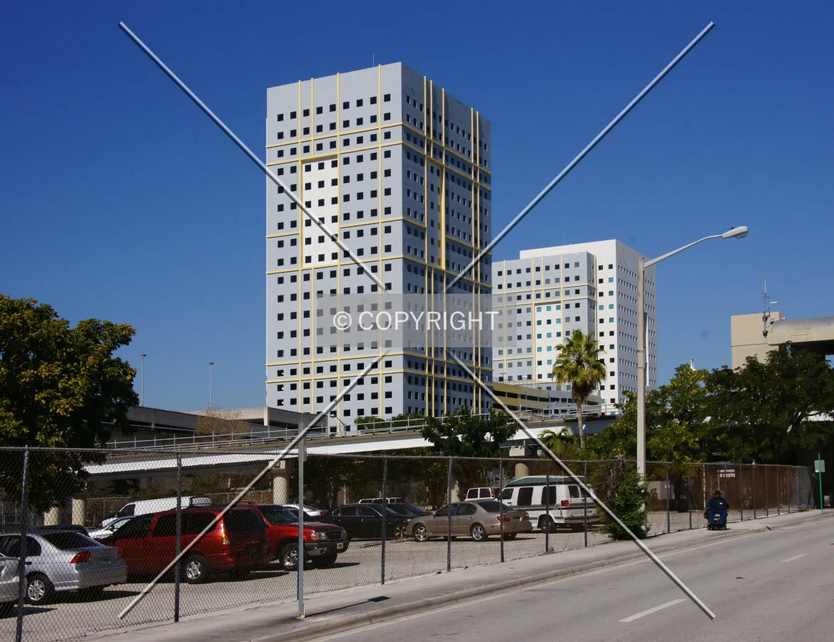 Photo 145-426-652