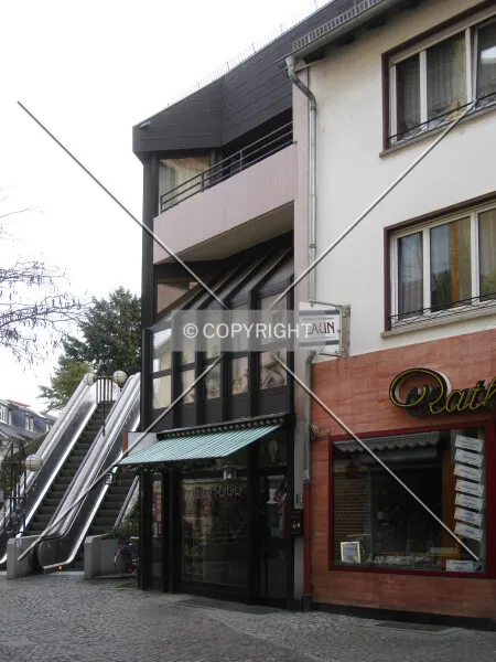 Photo 145-464-863