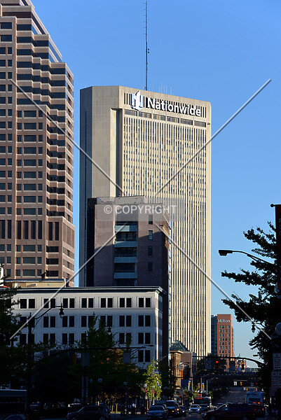 Photo 145-740-622