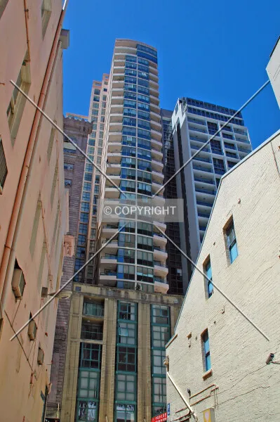 Photo 146-112-079