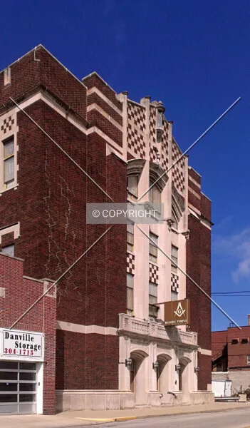 Photo 146-395-796