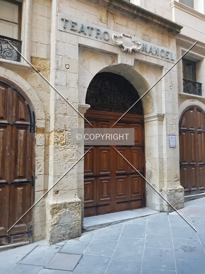 Photo 146-499-282