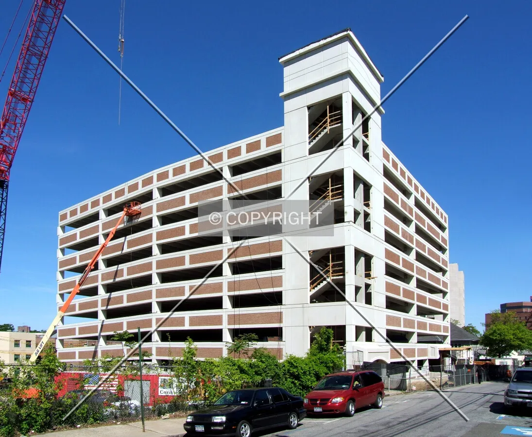 View from the southeast at Maple Avenue and Cromwell Place