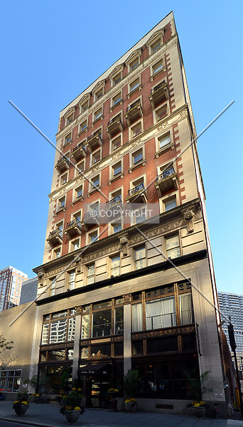 Photo 146-696-043