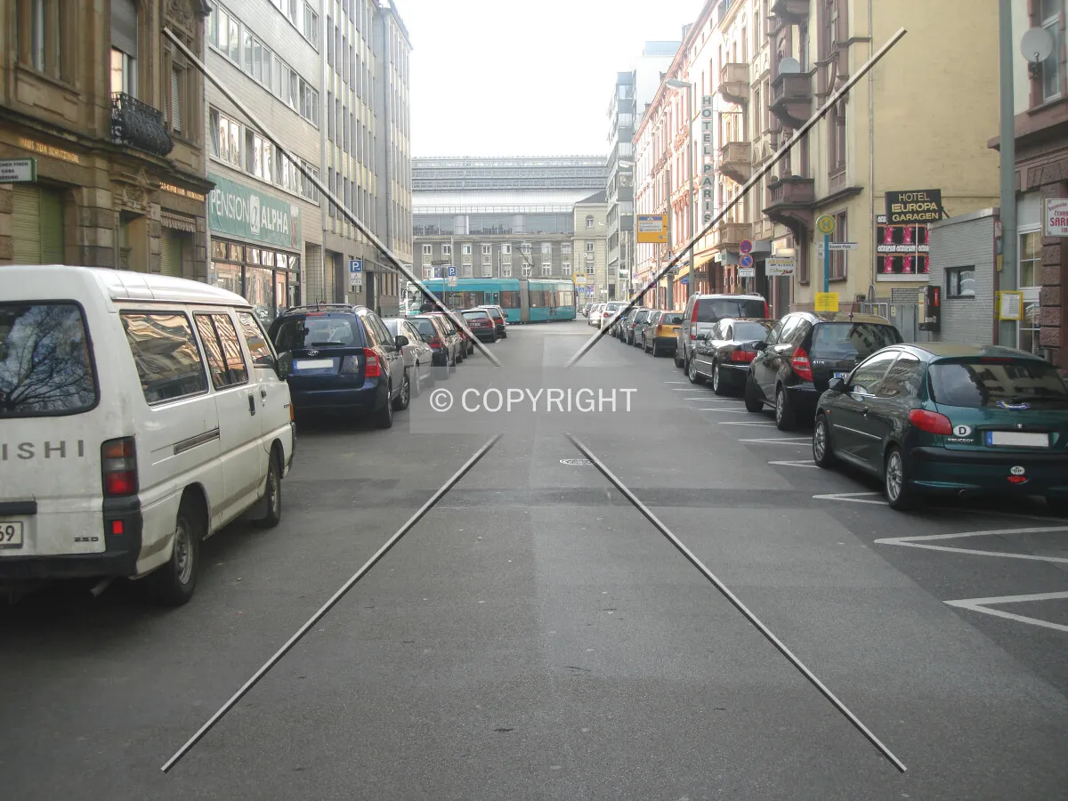 Photo 146-768-570
