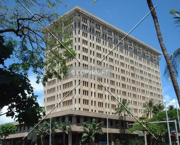 View to the east from Kapiolani Boulevard
