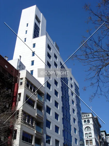 Photo 147-243-623