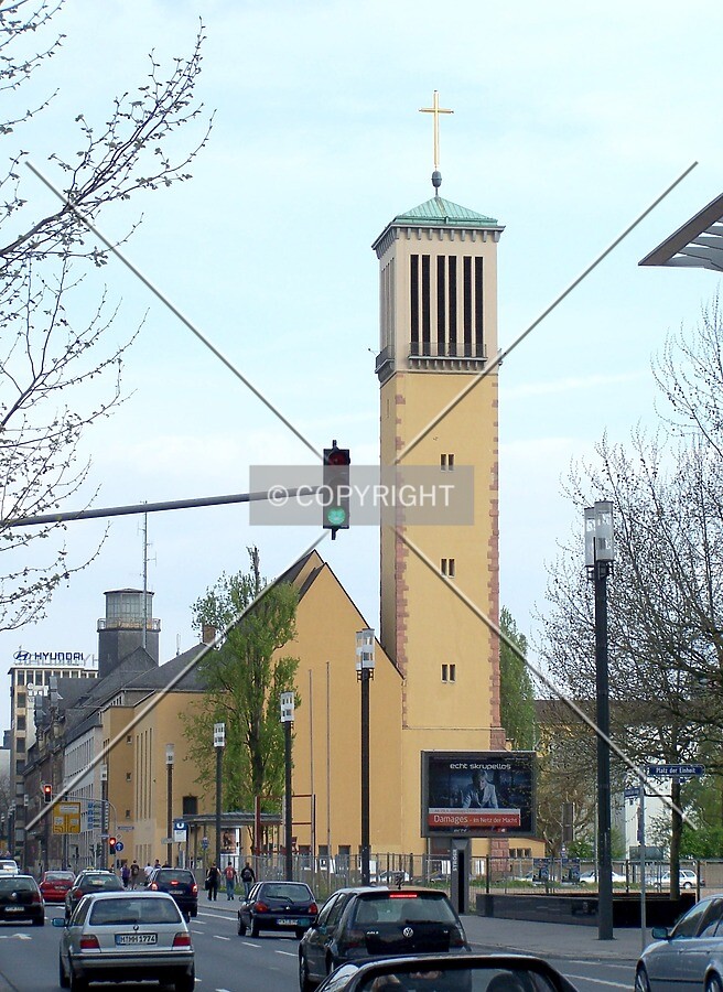 View from Messe Straßenbahn stop