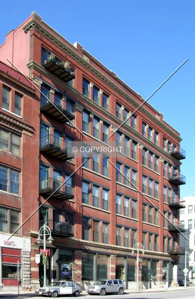 Photo 147-972-766