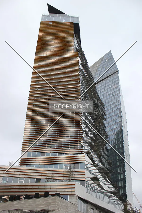 Photo 147-988-367