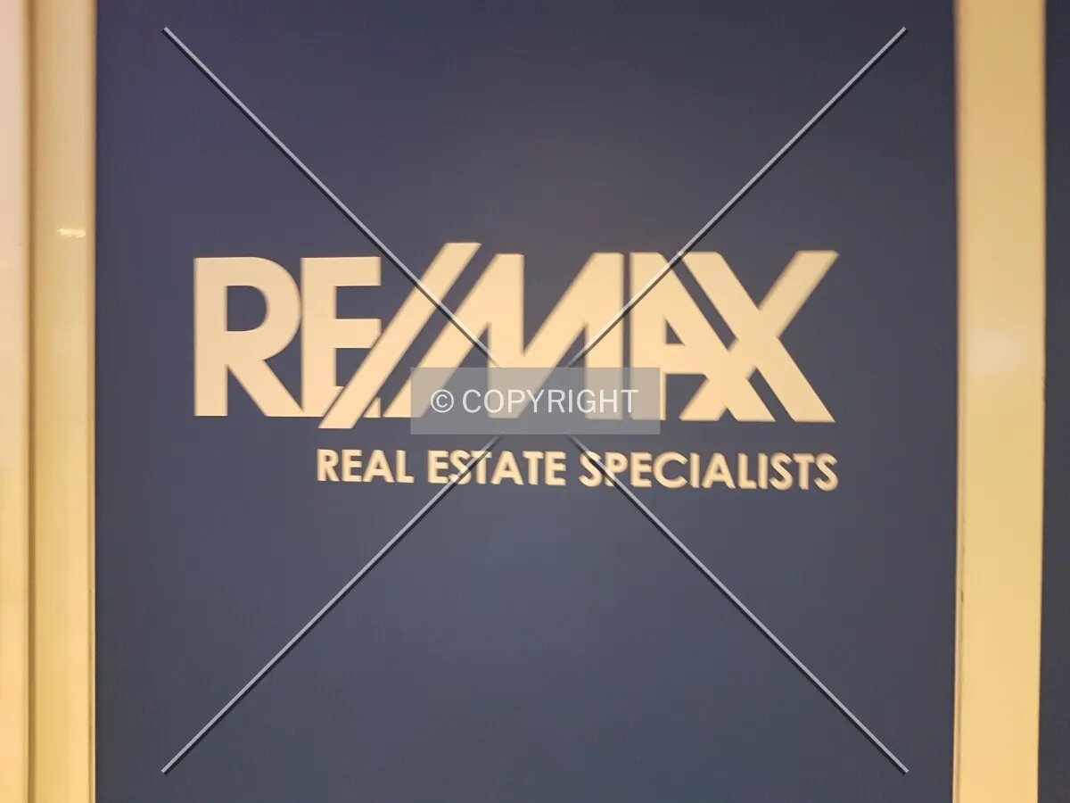 Photo 148-149-371
