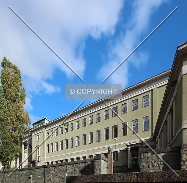 Photo 148-533-593