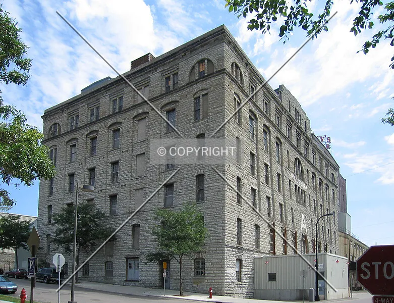 Photo 148-557-757