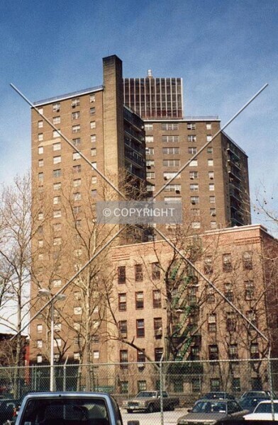 Photo 148-569-169