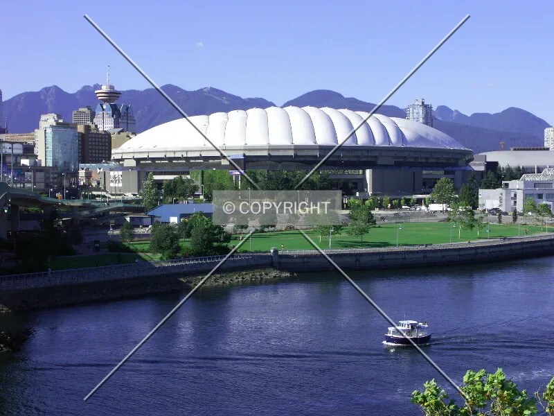 View from the Cambie Bridge on a hot day around 6 p.m