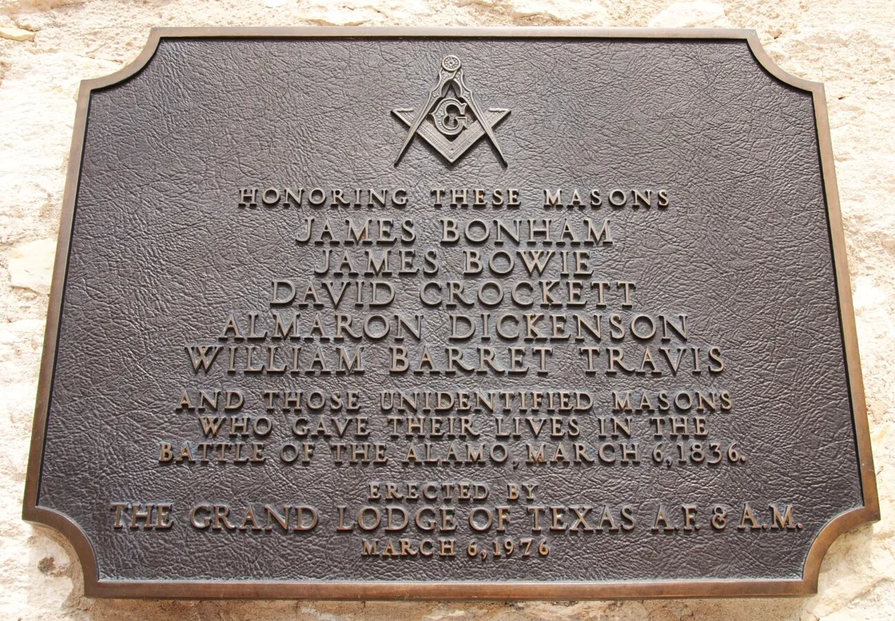 Plaque