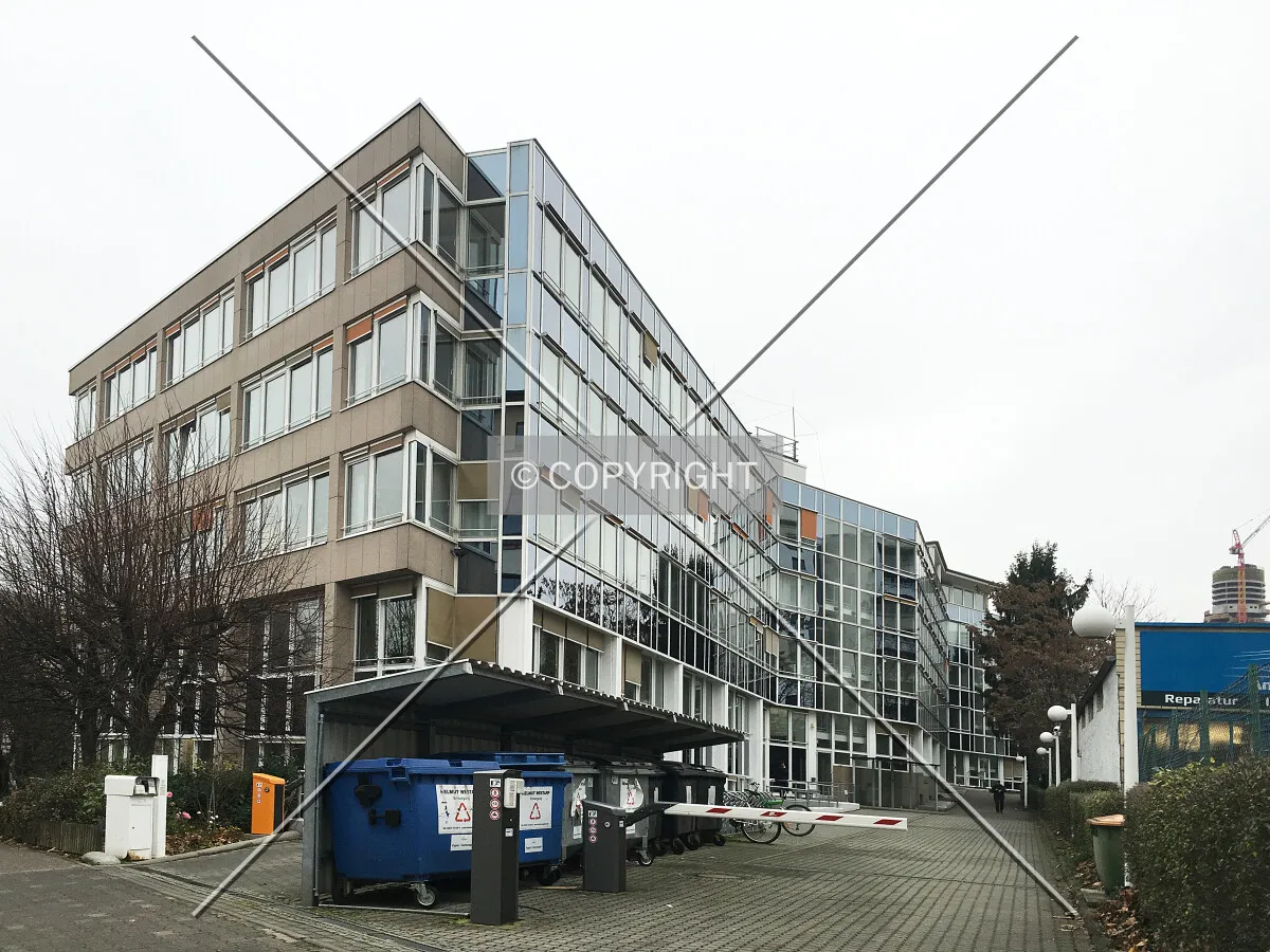 Photo 149-109-933