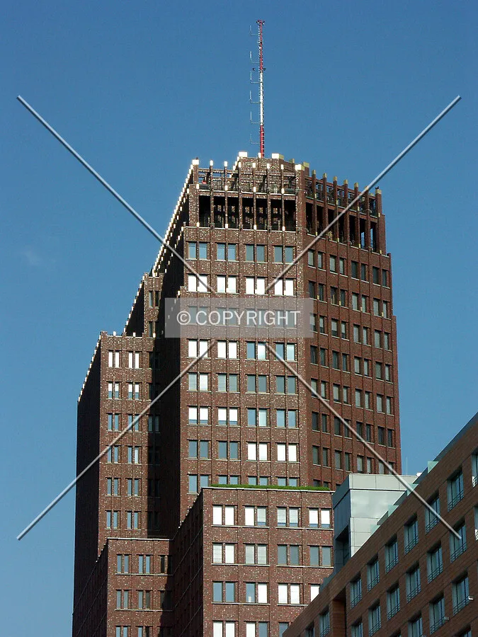 Photo 149-305-694
