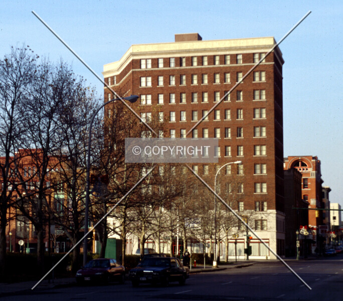Photo 149-405-524