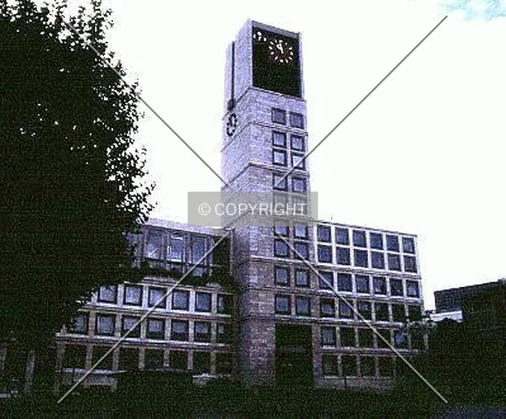 Photo 149-493-742