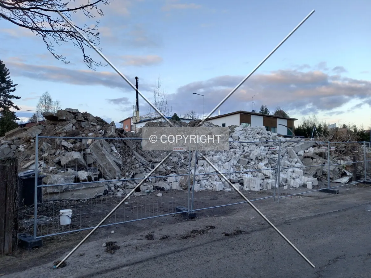 Photo 149-597-781