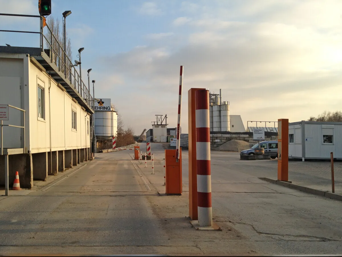 Photo 149-624-866