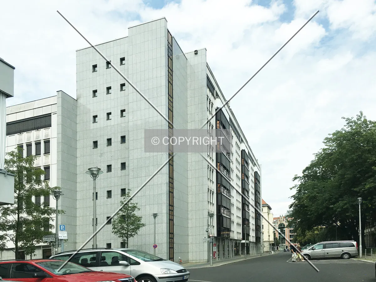 Photo 150-227-758