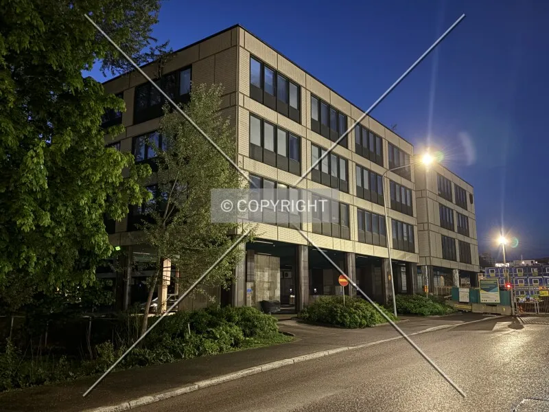 Photo 150-261-120