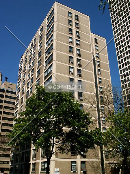Photo 151-384-073