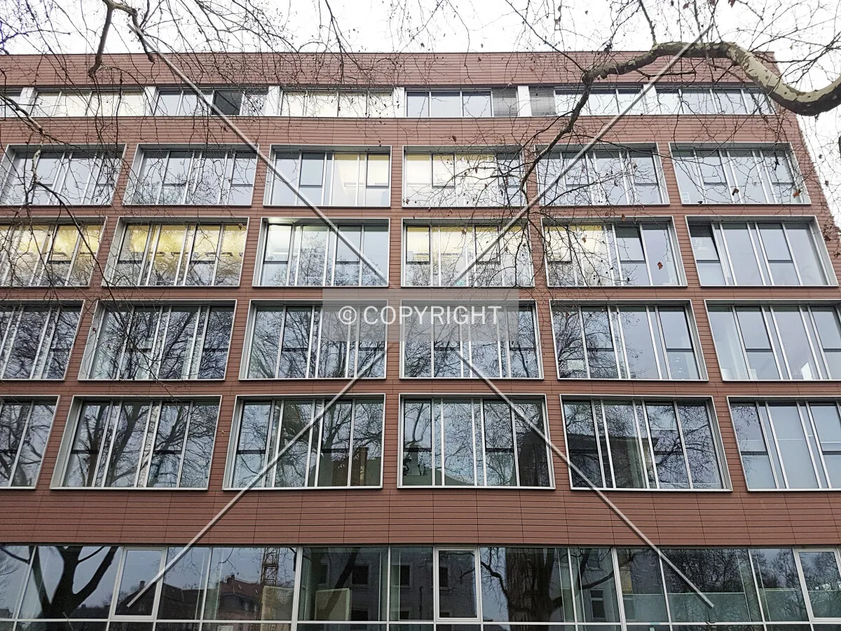 Photo 152-149-708