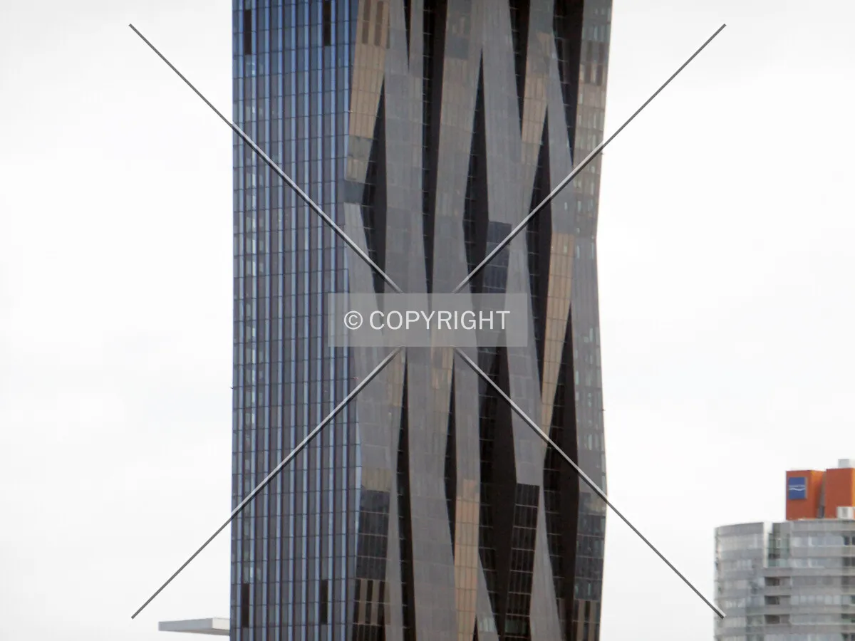 Photo 152-290-944