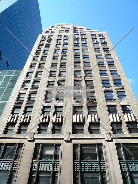 Photo 152-364-902