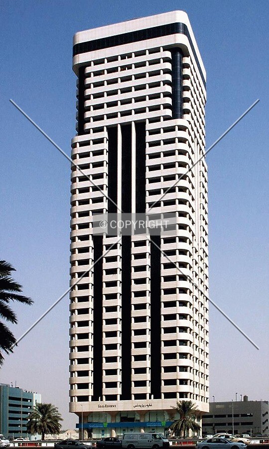 Front side from across Sheikh Zayed Road