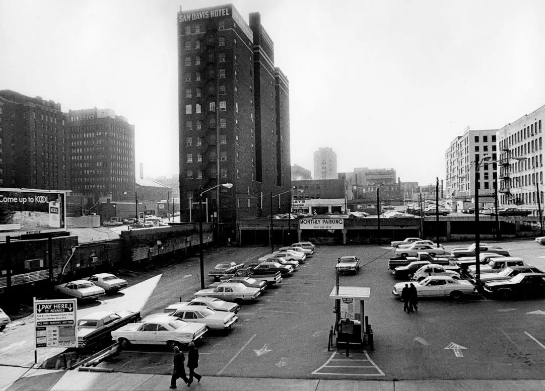 Photo 153-038-333