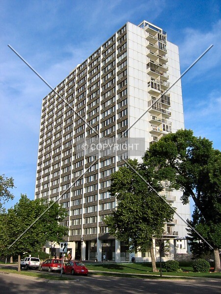 Photo 153-121-892