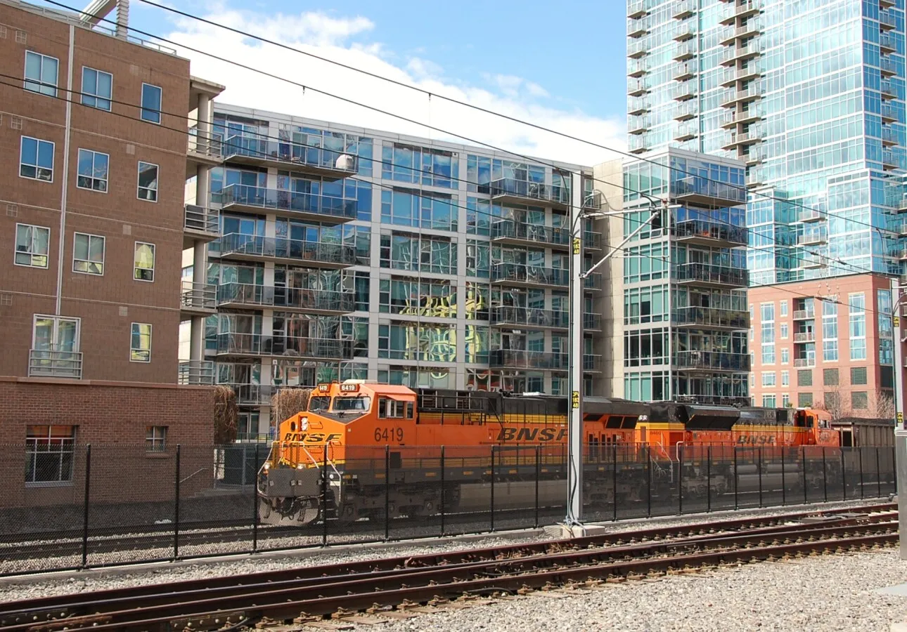 Train passing by on the Consolidated Main Line