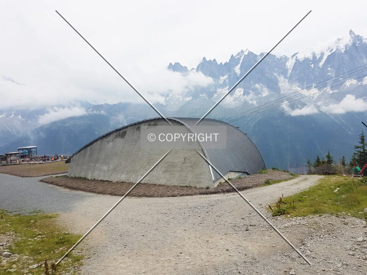Photo 153-759-799