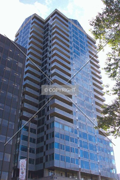 Photo 153-828-396