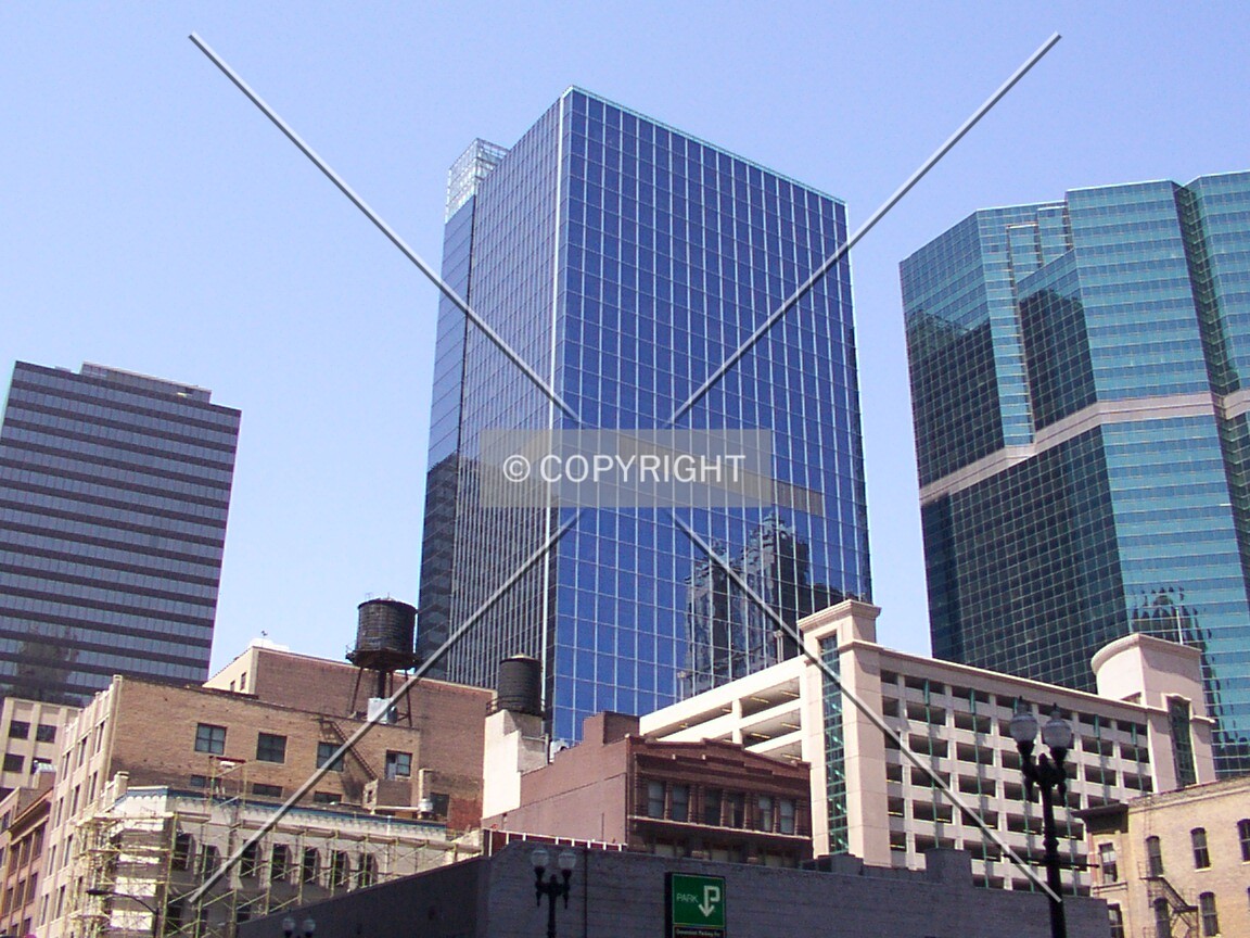 Back side viewed from Randolph Street