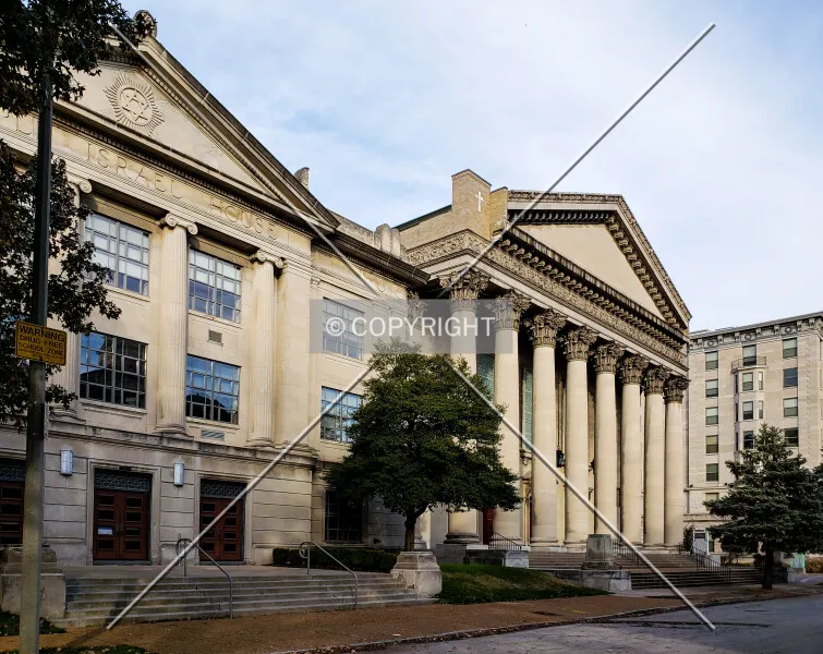 Photo 155-355-697