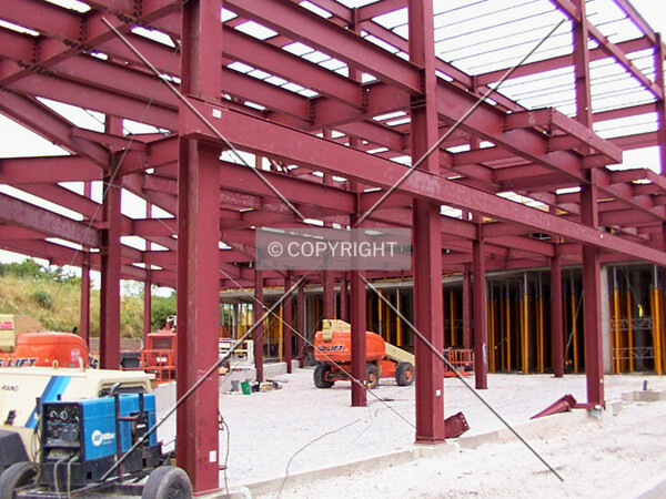 Steel frame, south low-rise wing