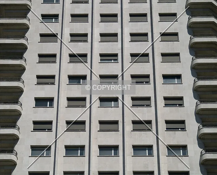 Photo 155-789-753